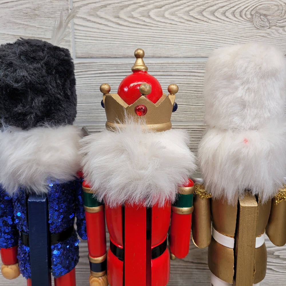 3 Nutcracker Figurines Wood Christmas Decor King Soldier Drummer - Picture 3 of 15